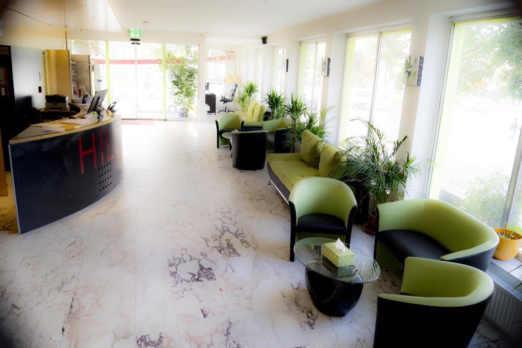 Hotel Hillinger Wina Bagian luar foto