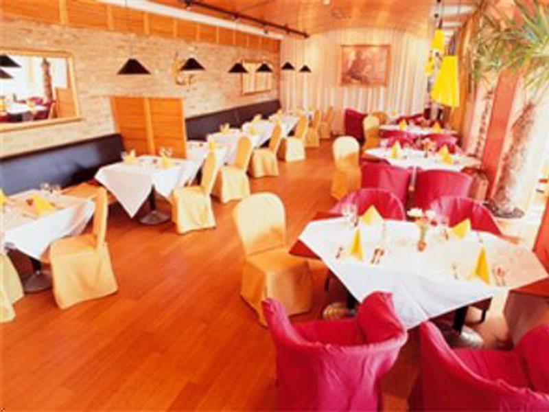 Hotel Hillinger Wina Bagian luar foto